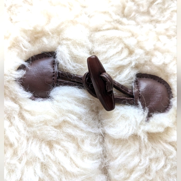 Little Lass Sherpa Vest Toddler size 4 Beige Girls Button Front O-2 - Picture 3 of 8